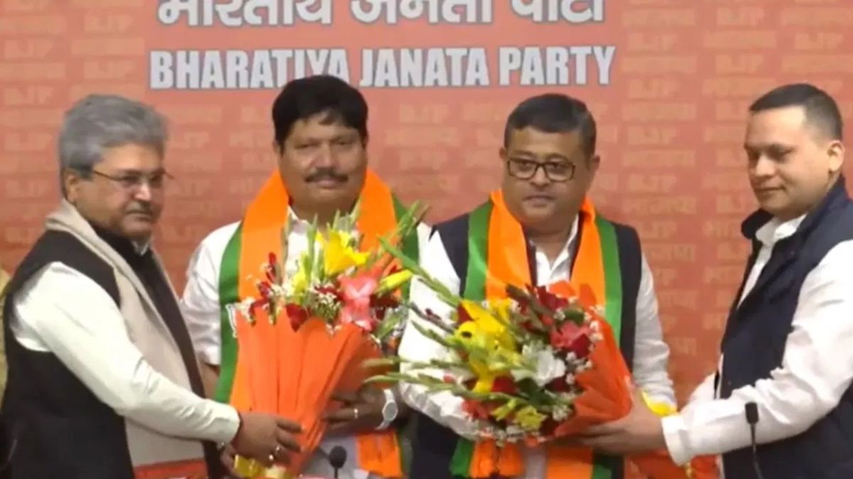 Arjun Singh Joins BJP